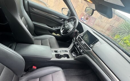 Honda Accord IX рестайлинг, 2019 год, 2 150 000 рублей, 6 фотография