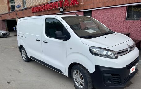Citroen Jumpy III, 2017 год, 1 950 000 рублей, 4 фотография