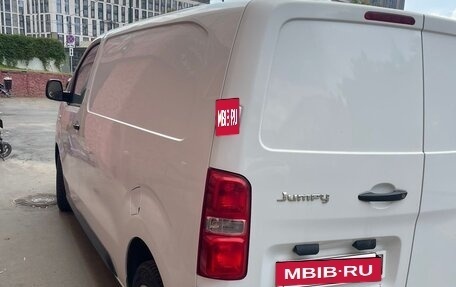 Citroen Jumpy III, 2017 год, 1 950 000 рублей, 8 фотография