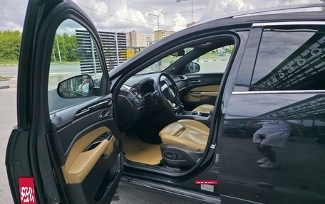 Cadillac SRX II рестайлинг, 2014 год, 2 200 000 рублей, 11 фотография
