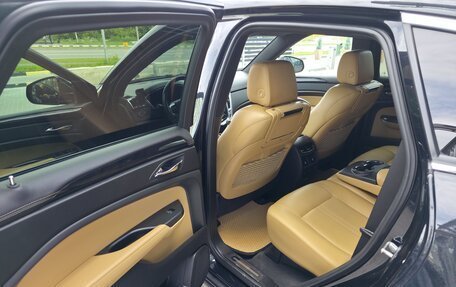 Cadillac SRX II рестайлинг, 2014 год, 2 200 000 рублей, 17 фотография