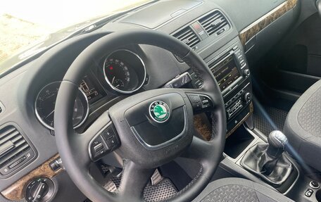 Skoda Yeti I рестайлинг, 2010 год, 815 000 рублей, 12 фотография