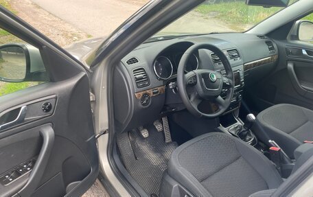 Skoda Yeti I рестайлинг, 2010 год, 815 000 рублей, 13 фотография