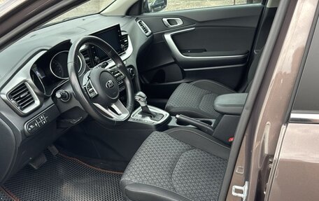 KIA cee'd III, 2020 год, 1 800 000 рублей, 11 фотография