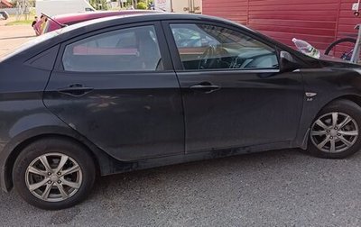 Hyundai Solaris II рестайлинг, 2015 год, 720 000 рублей, 1 фотография