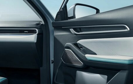 Geely Emgrand, 2024 год, 2 393 990 рублей, 5 фотография