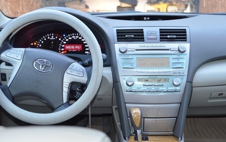 Toyota Camry, 2006 год, 615 000 рублей, 2 фотография