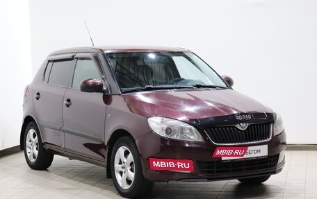 Skoda Fabia II, 2010 год, 530 000 рублей, 3 фотография
