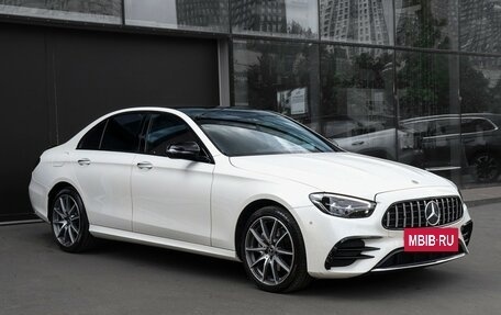 Mercedes-Benz E-Класс, 2021 год, 5 400 000 рублей, 3 фотография