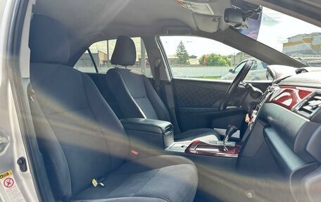 Toyota Camry, 2012 год, 1 600 000 рублей, 8 фотография