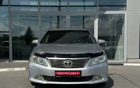 Toyota Camry, 2012 год, 1 600 000 рублей, 3 фотография