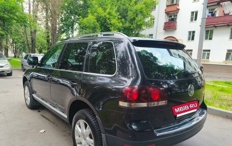 Volkswagen Touareg III, 2008 год, 1 050 000 рублей, 2 фотография