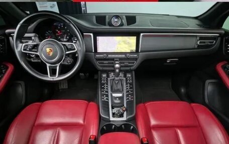 Porsche Macan I рестайлинг, 2021 год, 4 700 000 рублей, 4 фотография