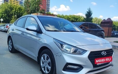 Hyundai Solaris II рестайлинг, 2017 год, 1 500 000 рублей, 5 фотография