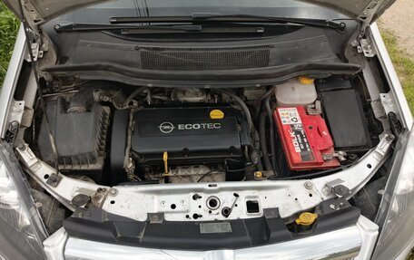 Opel Zafira B, 2013 год, 820 000 рублей, 6 фотография