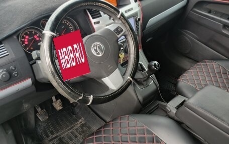 Opel Zafira B, 2013 год, 820 000 рублей, 8 фотография