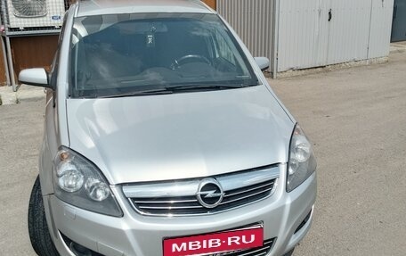 Opel Zafira B, 2013 год, 820 000 рублей, 9 фотография