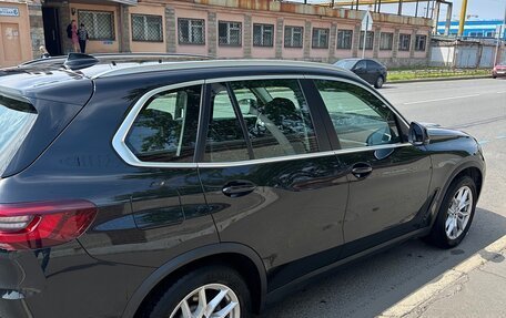 BMW X5, 2021 год, 5 590 000 рублей, 4 фотография