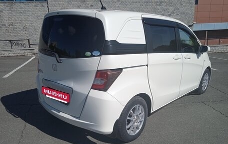 Honda Freed I, 2011 год, 850 000 рублей, 6 фотография
