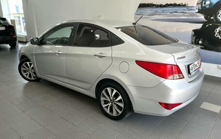 Hyundai Solaris II рестайлинг, 2015 год, 907 000 рублей, 6 фотография