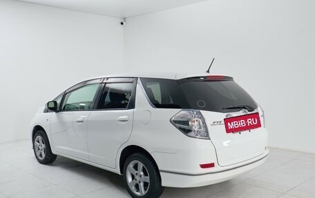 Honda Fit Shuttle I рестайлинг, 2012 год, 985 000 рублей, 5 фотография