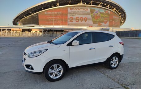 Hyundai ix35 I рестайлинг, 2014 год, 1 375 000 рублей, 2 фотография