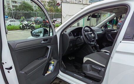 Volkswagen Tiguan II, 2020 год, 3 270 000 рублей, 4 фотография
