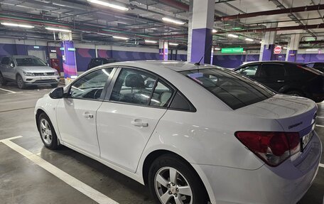 Chevrolet Cruze II, 2012 год, 800 000 рублей, 3 фотография
