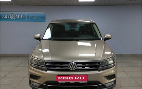 Volkswagen Tiguan II, 2018 год, 2 125 000 рублей, 2 фотография