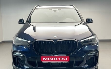 BMW X5, 2019 год, 6 041 176 рублей, 2 фотография