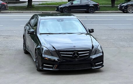Mercedes-Benz E-Класс, 2012 год, 1 350 000 рублей, 1 фотография