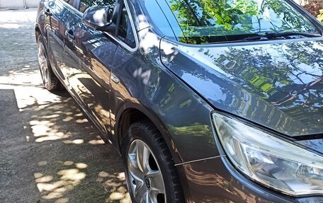 Opel Astra J, 2012 год, 750 000 рублей, 1 фотография