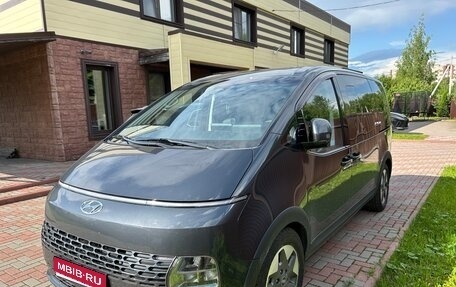 Hyundai Staria, 2021 год, 4 600 000 рублей, 1 фотография