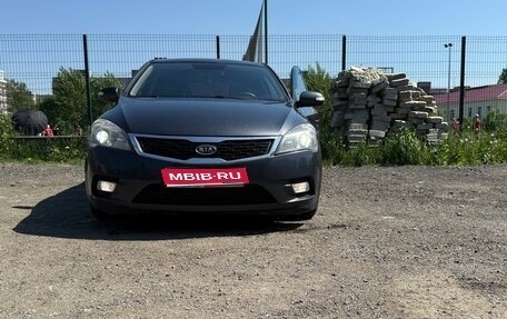 KIA cee'd I рестайлинг, 2011 год, 825 000 рублей, 1 фотография