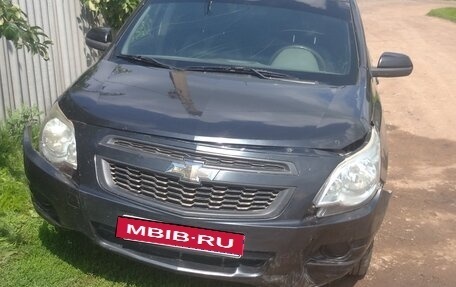 Chevrolet Cobalt II, 2014 год, 560 000 рублей, 2 фотография