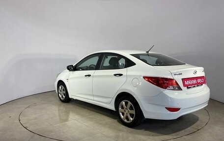 Hyundai Solaris II рестайлинг, 2013 год, 649 000 рублей, 9 фотография