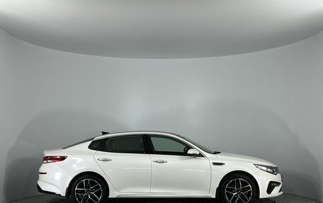 KIA Optima IV, 2018 год, 2 020 000 рублей, 4 фотография