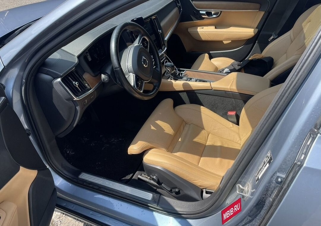 Volvo S90, 2017 год, 2 200 000 рублей, 7 фотография