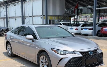 Toyota Avalon, 2021 год, 2 700 000 рублей, 3 фотография