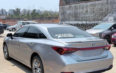 Toyota Avalon, 2021 год, 2 700 000 рублей, 5 фотография