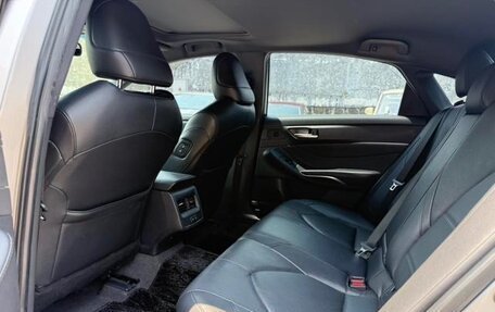 Toyota Avalon, 2021 год, 2 700 000 рублей, 16 фотография