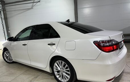 Toyota Camry, 2015 год, 1 900 000 рублей, 6 фотография