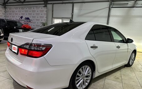 Toyota Camry, 2015 год, 1 900 000 рублей, 10 фотография