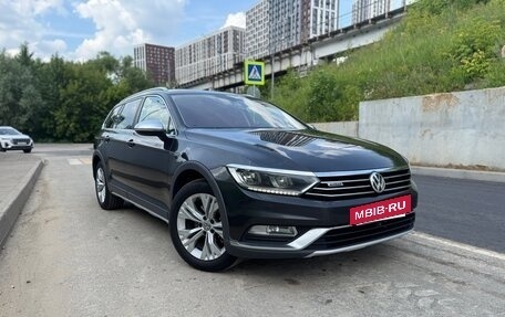 Volkswagen Passat B8 рестайлинг, 2017 год, 3 110 000 рублей, 3 фотография