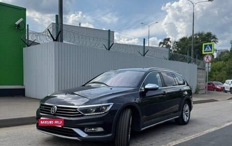 Volkswagen Passat B8 рестайлинг, 2017 год, 3 110 000 рублей, 7 фотография