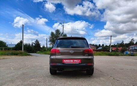 Volkswagen Tiguan I, 2015 год, 1 480 000 рублей, 5 фотография