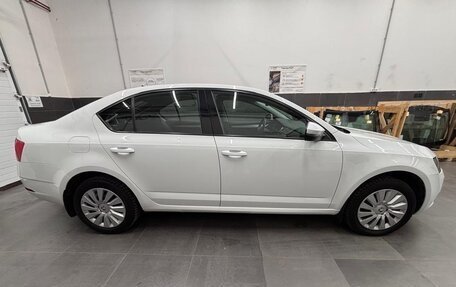 Skoda Octavia, 2018 год, 1 710 000 рублей, 4 фотография