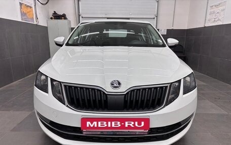 Skoda Octavia, 2018 год, 1 710 000 рублей, 2 фотография