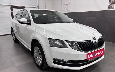 Skoda Octavia, 2018 год, 1 710 000 рублей, 3 фотография