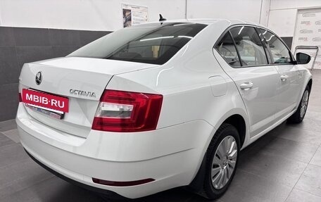 Skoda Octavia, 2018 год, 1 710 000 рублей, 5 фотография